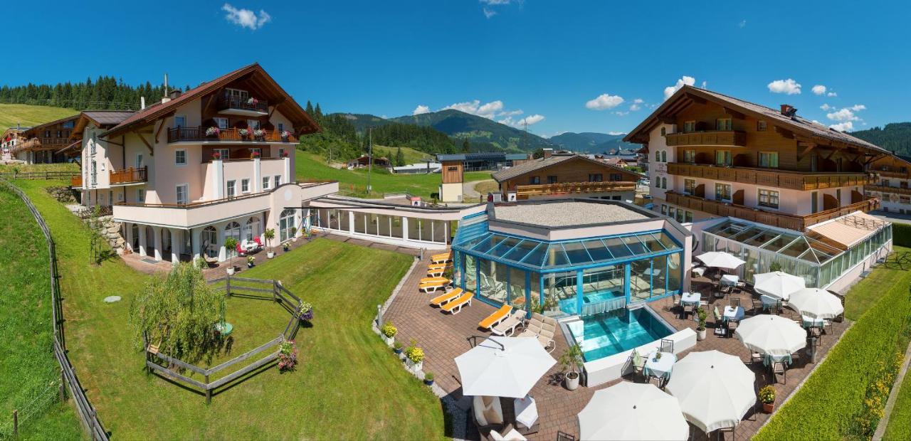 Hotel Vierjahreszeiten Flachau Exterior foto