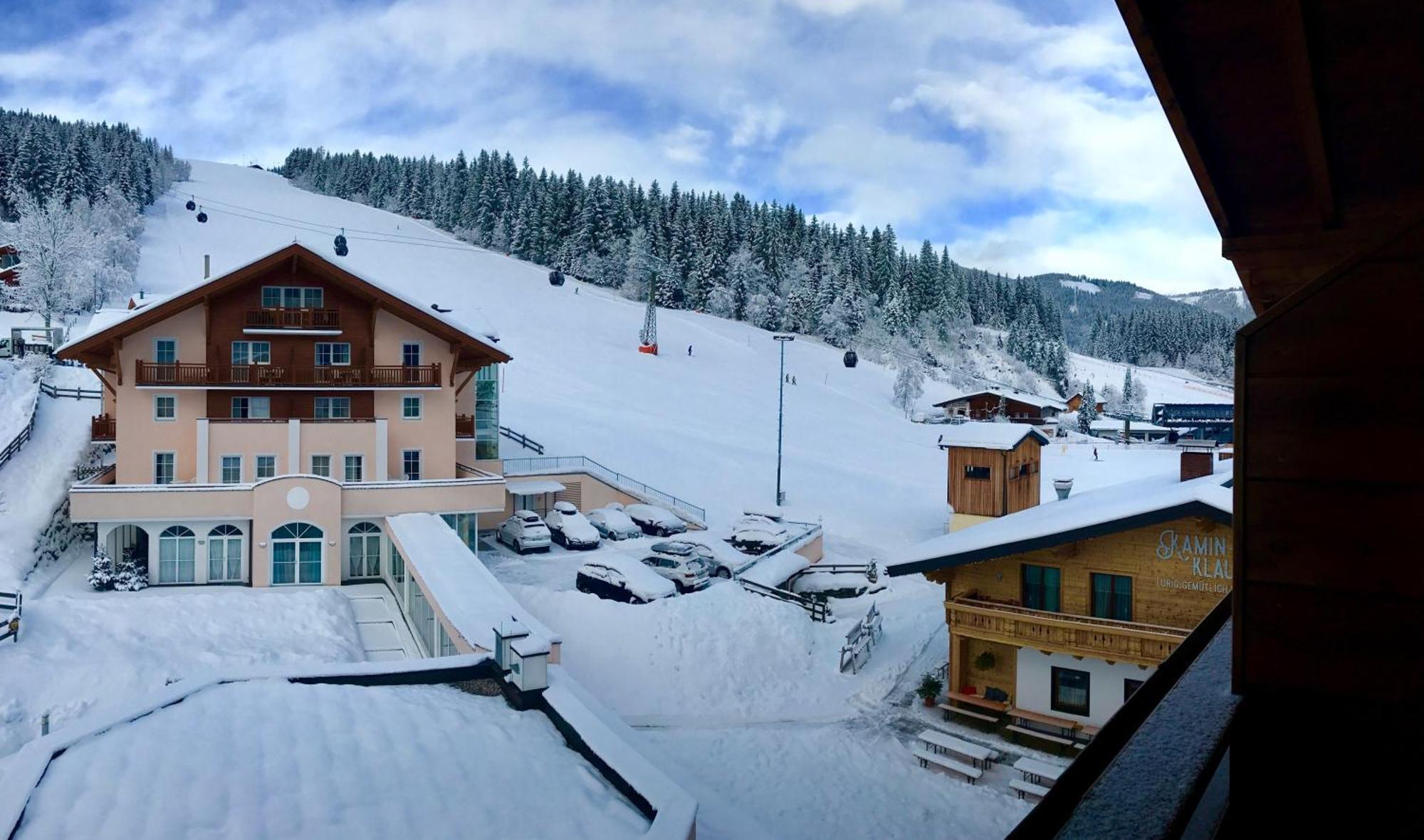 Hotel Vierjahreszeiten Flachau Exterior foto